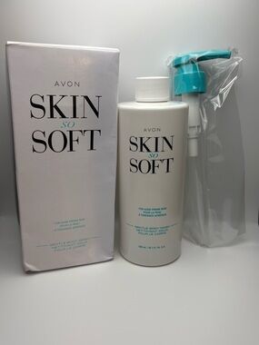 Avon Skin So Soft Gentle Body Wash - White with Teal Pump